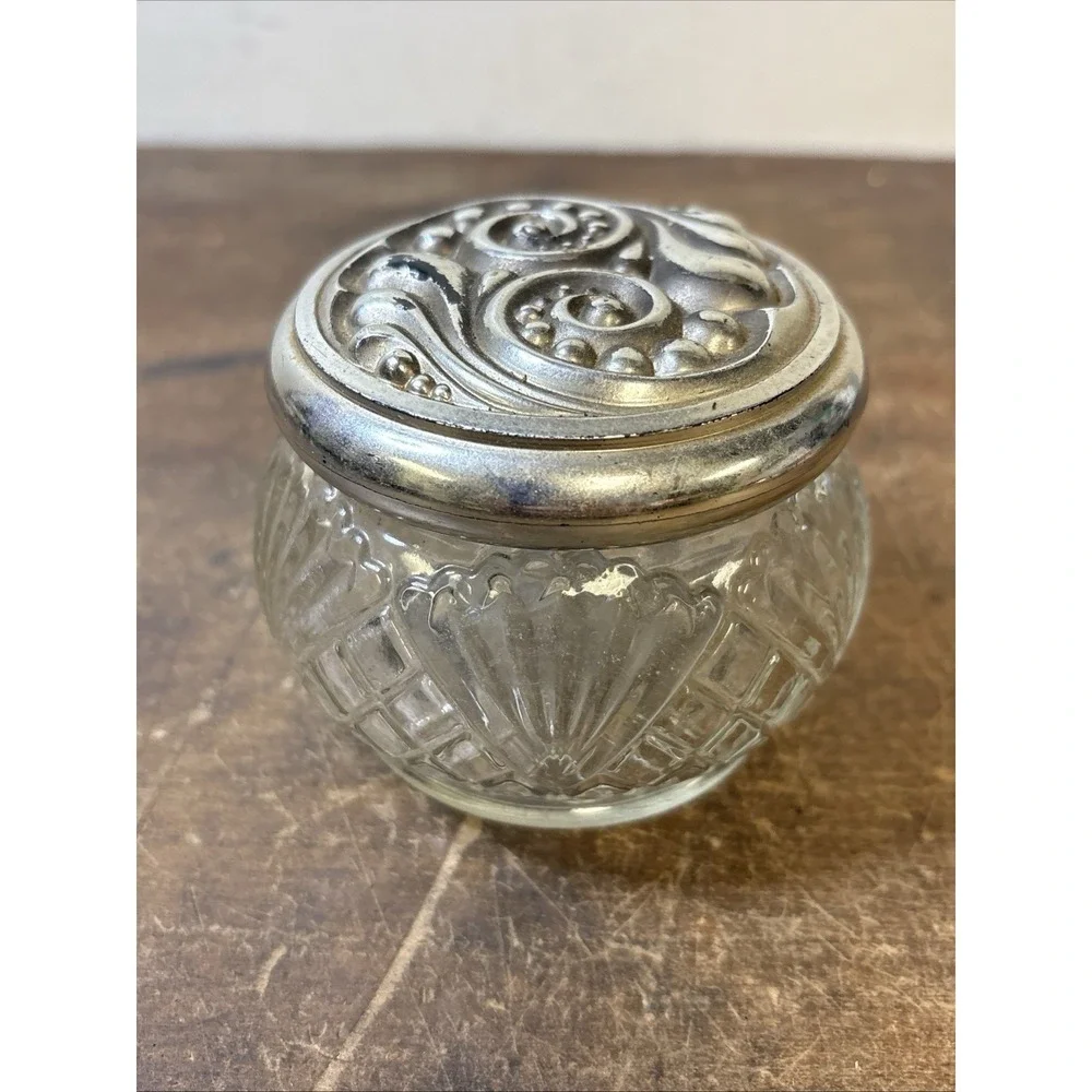 Vintage 70's AVON Rich Moisture Cream Glass Vanity Jar w/ Scrolled, Silver Lid